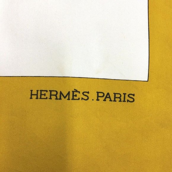 743185O Hermes Scarf Jeune Coqs Carre 90 Multicolor Silk 100% - Picture 6 of 9